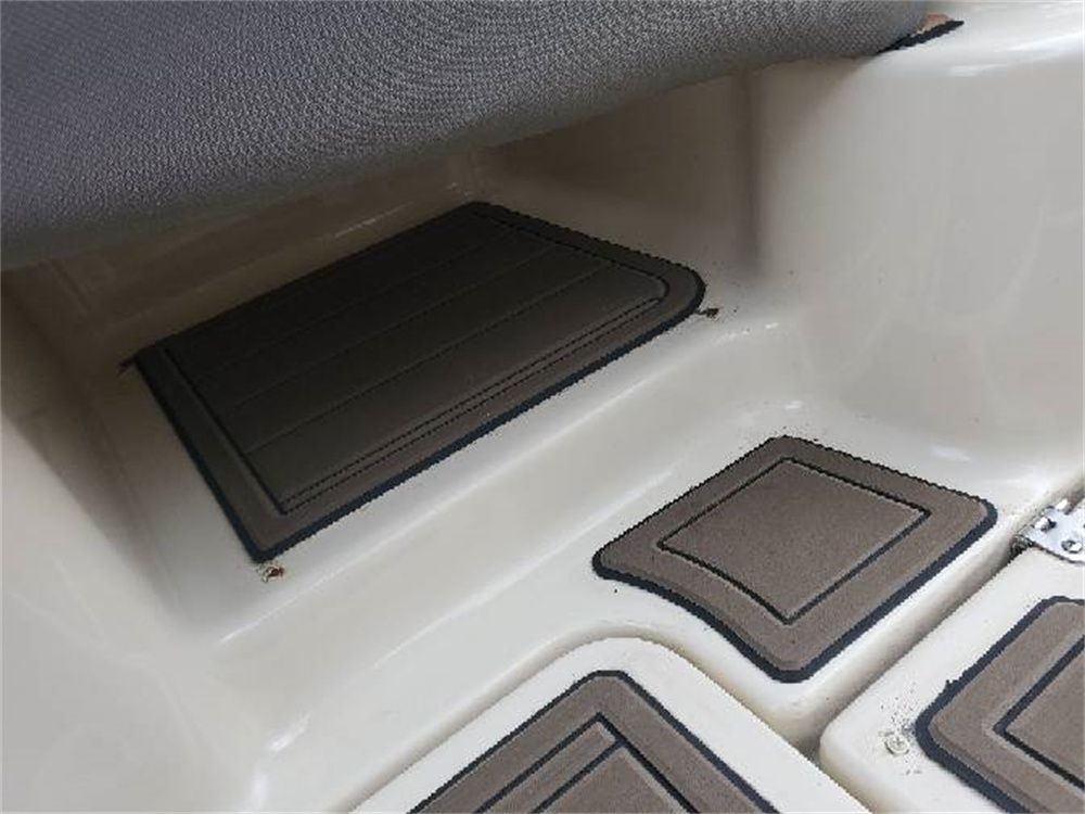 2010-2014 Yamaha 240&242 Lounger Swim Platform Cockpit Mat Boat