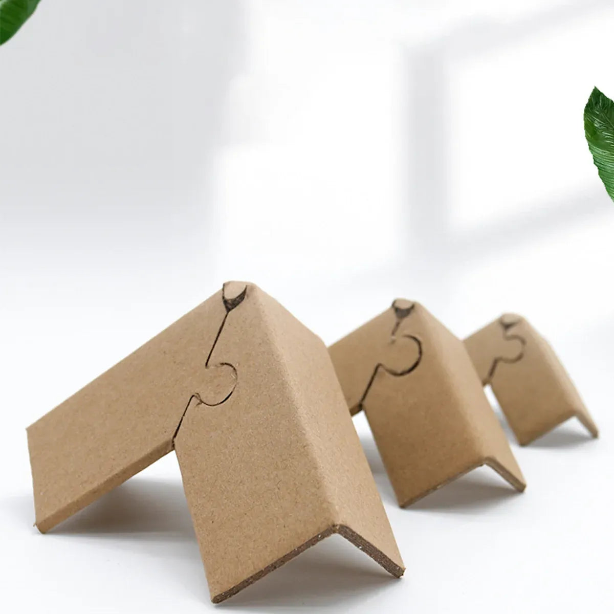 100pcs Kraft Paper Cardboard Corner Protector 90 Degree Angle Guard for Packing - 50x50x4mm