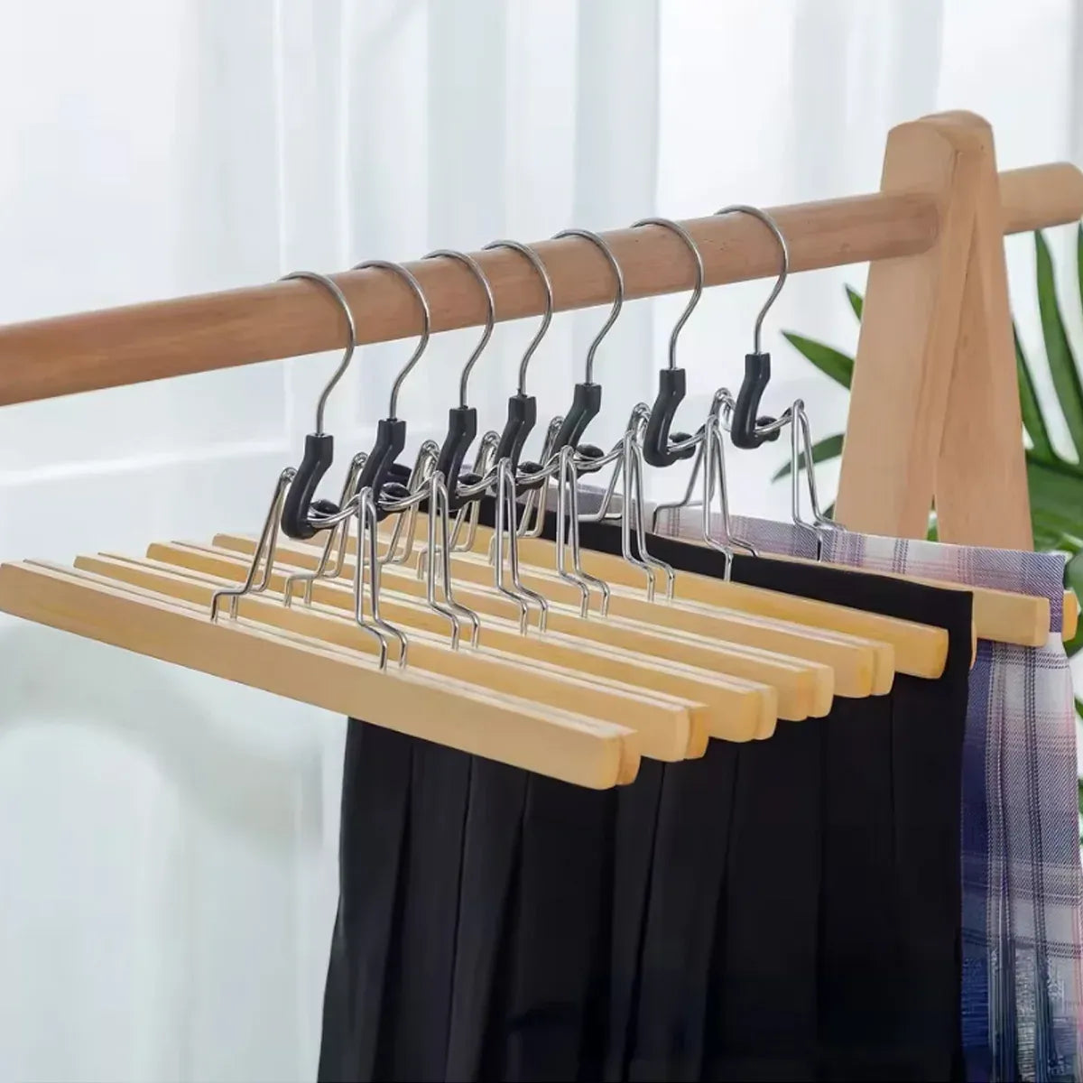 5pcs Skirt Clips Wooden Trouser Clips for Closet Wardrobe Clothing Organization - Dark Wood