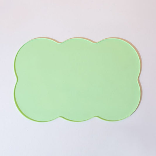 3-Piece Green Silicone Placemat Set Cloud Shape Non-Slip Heat Resistant